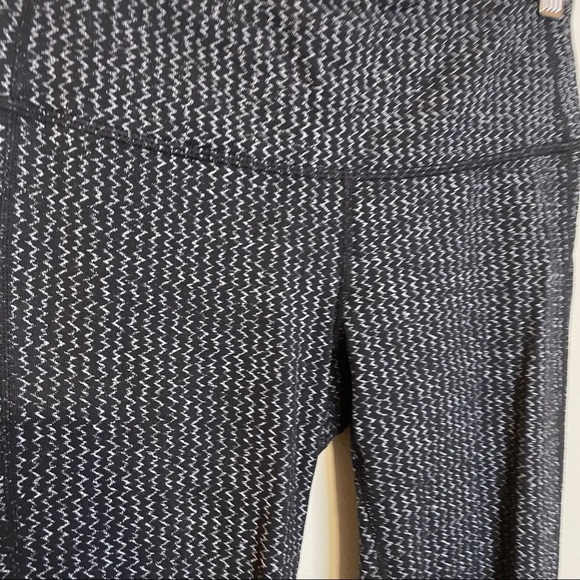 Athleta Herringbone Leggings size small - Picture 3 of 7